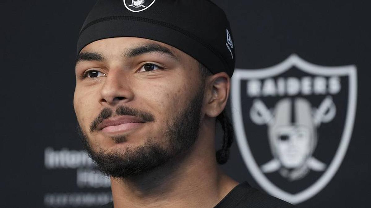  May 2, 2026; Henderson, NV, USA; Las Vegas Raiders safety Treydan Stukes (31) speaks during a news conference at the team's Rookie Minicamp at Intermountain Health Performance Center. Mandatory Credit: Candice Ward-Imagn Images | Candice Ward-Imagn Images 