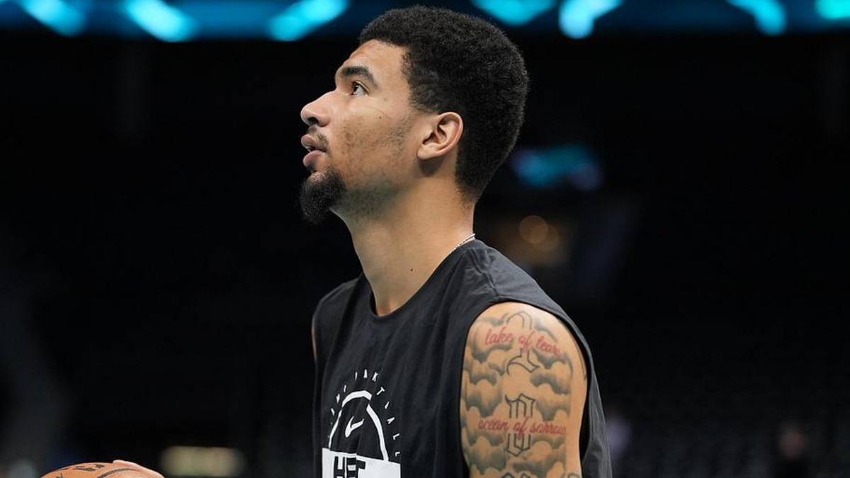  Apr 14, 2026; Charlotte, North Carolina, USA; Miami Heat center Kel'el Ware (7) at pregame warm ups against the Charlotte Hornets during the play-in rounds of the 2026 NBA Playoffs at Spectrum Center. Mandatory Credit: Jim Dedmon-Imagn Images | Jim Dedmon-Imagn Images 