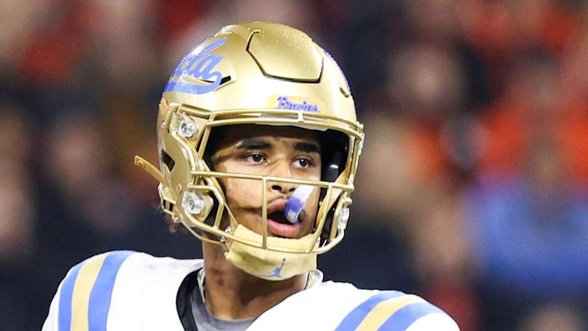  UCLA Bruins quarterback Dante Moore (3) prepares to throw a pass during the second half of the game against the Oregon State Beavers on Saturday, Oct. 14, 2023 at Reser Stadium in Corvallis, Ore. | Abigail Dollins/Statesman Journal / USA TODAY NETWORK 