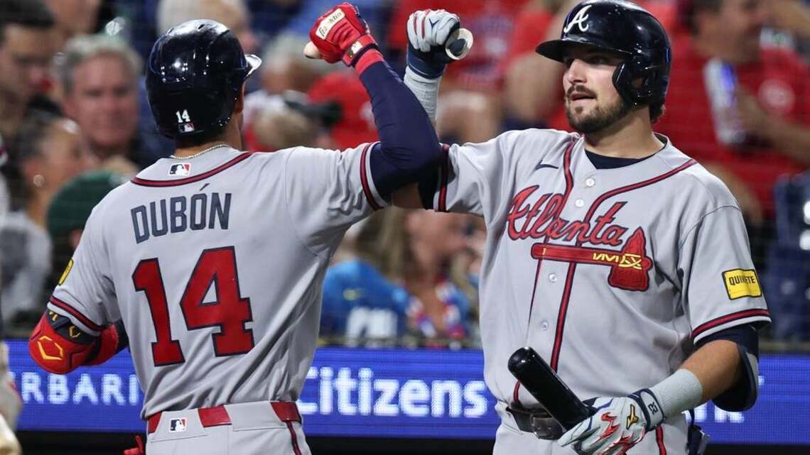 Surging Braves bid to extend NL East lead over Phillies