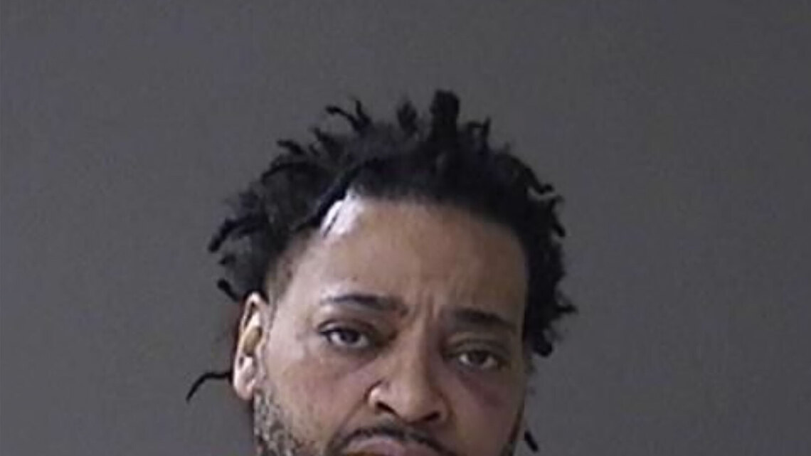 Man Pleads Guilty to Killing Ex After Head Found in Suitcase With Flower 