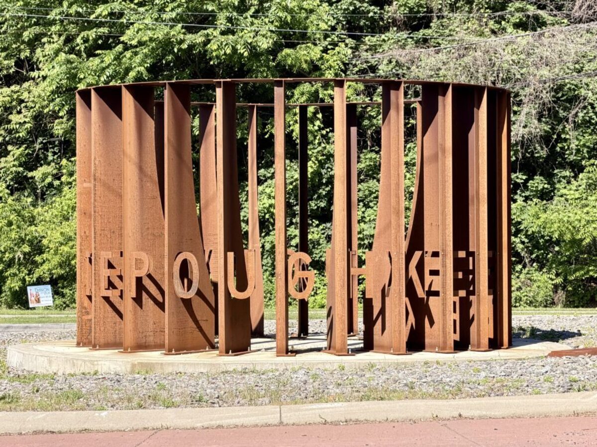  Installed rotaries serve as traffic-calming features and public art. Photo credit: Cathy Bennett Kopf 