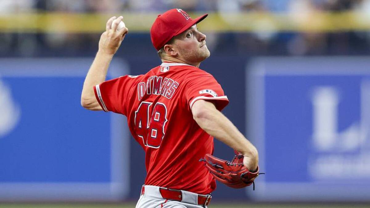  May 30, 2026; St. Petersburg, Florida, USA; Los Angeles Angels starting pitcher Reid Detmers (48) throws a pitch against the Tampa Bay Rays in the fifth inning at Tropicana Field. | Nathan Ray Seebeck-Imagn Images 