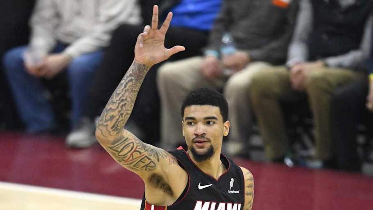  Mar 25, 2026; Cleveland, Ohio, USA; Miami Heat center Kel'el Ware (7) celebrates his three-point basket in the fourth quarter against the Cleveland Cavaliers at Rocket Arena. Mandatory Credit: David Richard-Imagn Images | David Richard-Imagn Images 