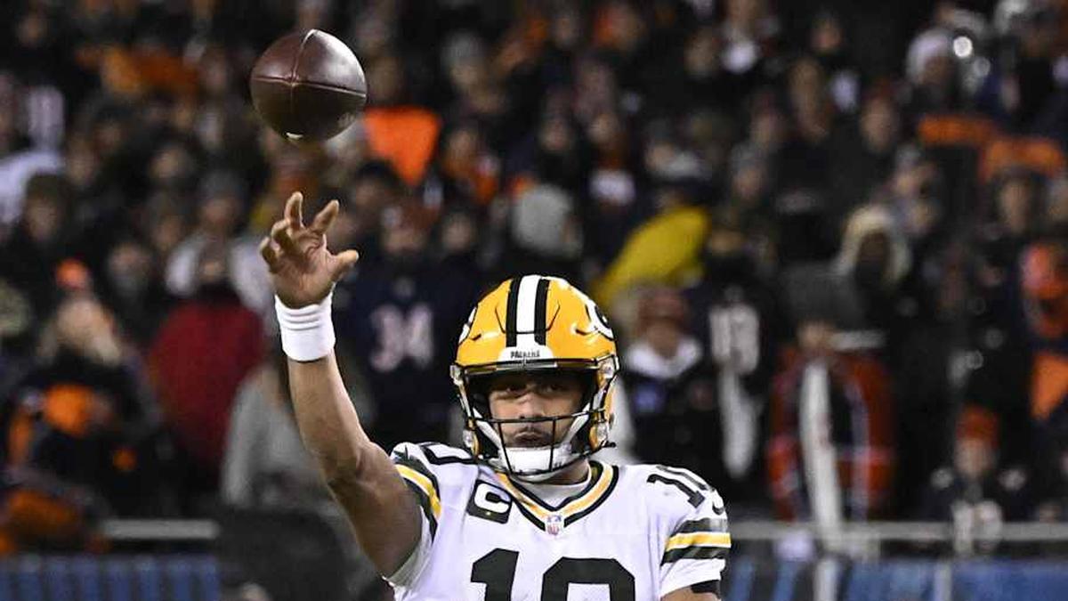  Jordan Love lands an experienced backup in the Packers quarterback room with Tyrod Taylor. | Matt Marton-Imagn Images 