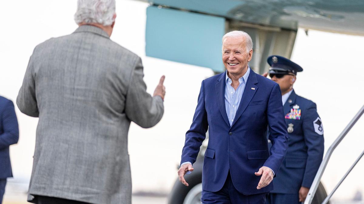President Joe Biden is greeted by party chair Bob Brady at the Philadelphia International Airport in March 2024. (Tyger Williams/The Philadelphia Inquirer/TNS)
