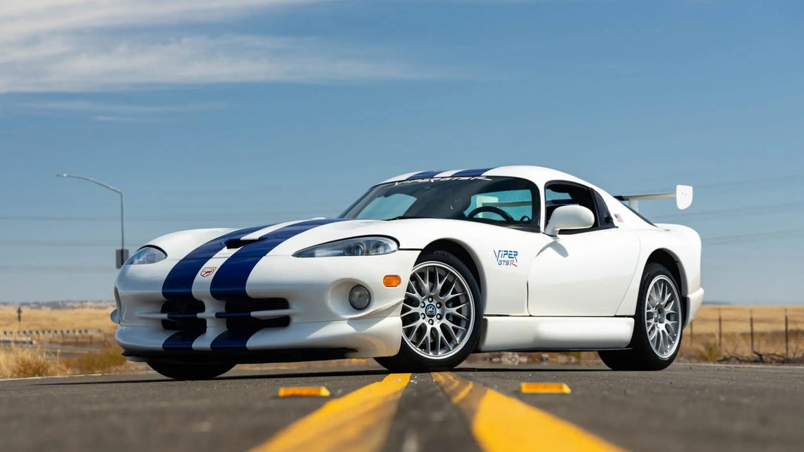 1998 Dodge Viper GTS GT2 Championship Edition for Sale With 29,000 Miles 