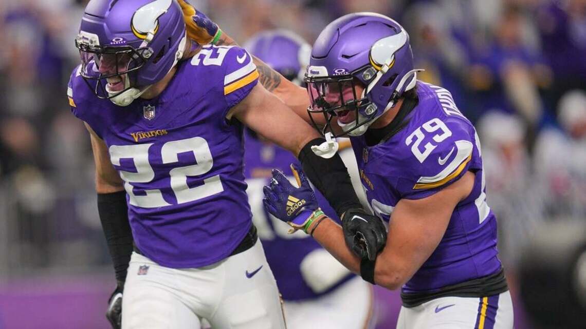 Unbeaten Vikings face high-powered Lions in NFC North showdown