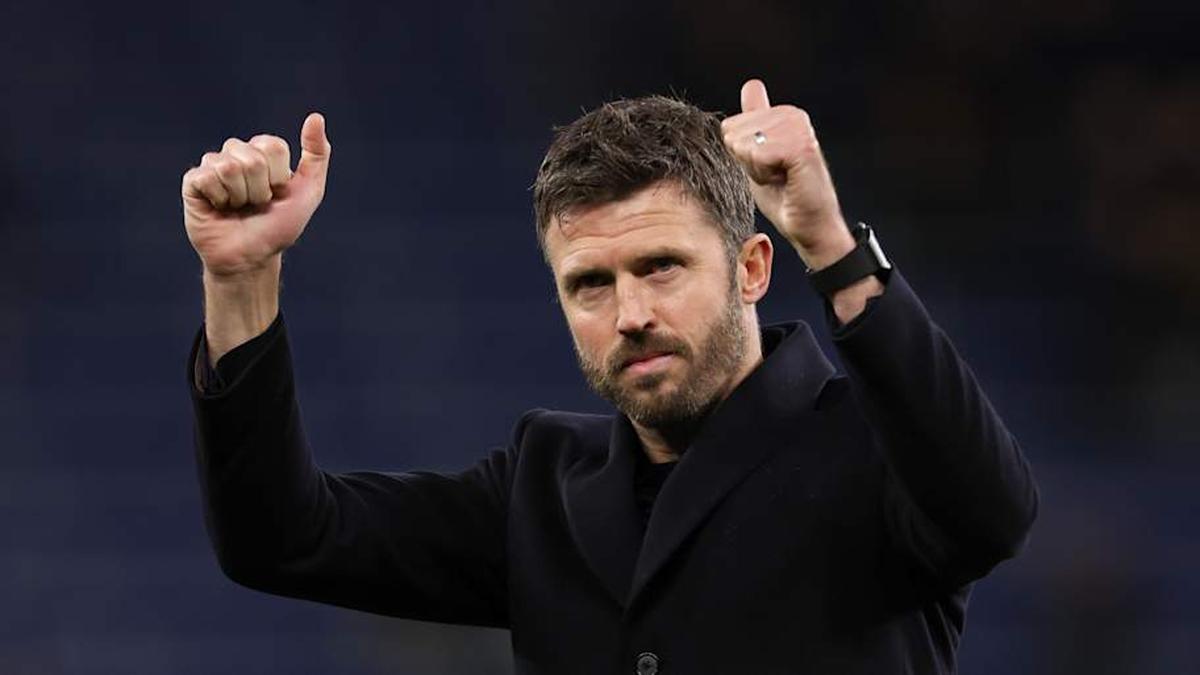  Michael Carrick is playing a significant role in Man Utd's future. | MB Media/Getty Images 