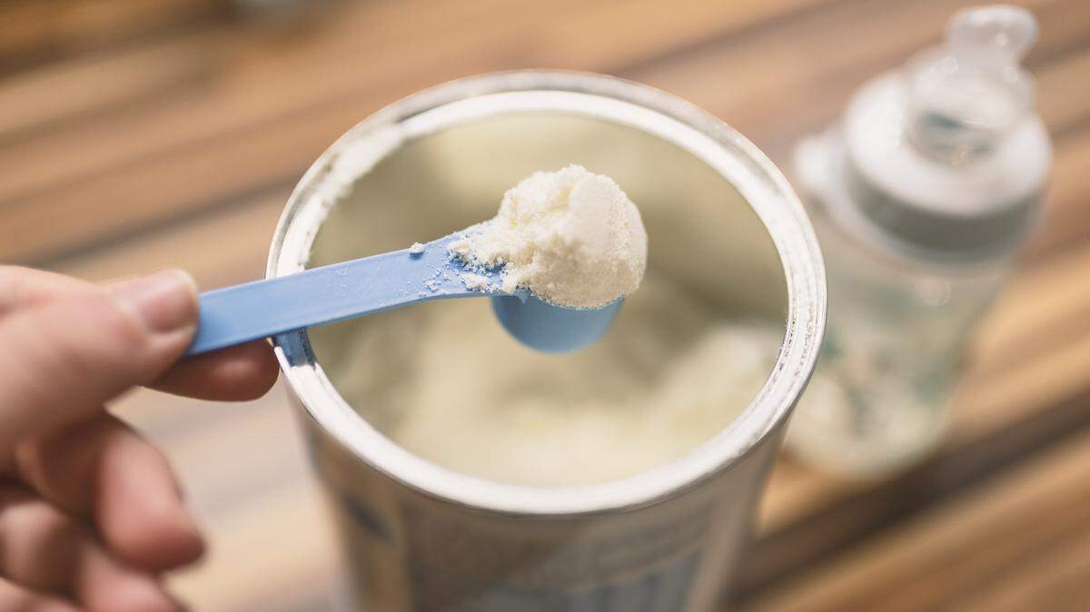 Between 2023 and 2025, the FDA purchased more than 300 infant formula samples from stores and online retailers and tested them for heavy metals (lead, arsenic, cadmium and mercury), pesticides, phthalates (chemicals commonly found in plastics) and PFAS (or per- and polyfluoroalkyl substances, sometimes called “forever chemicals”).