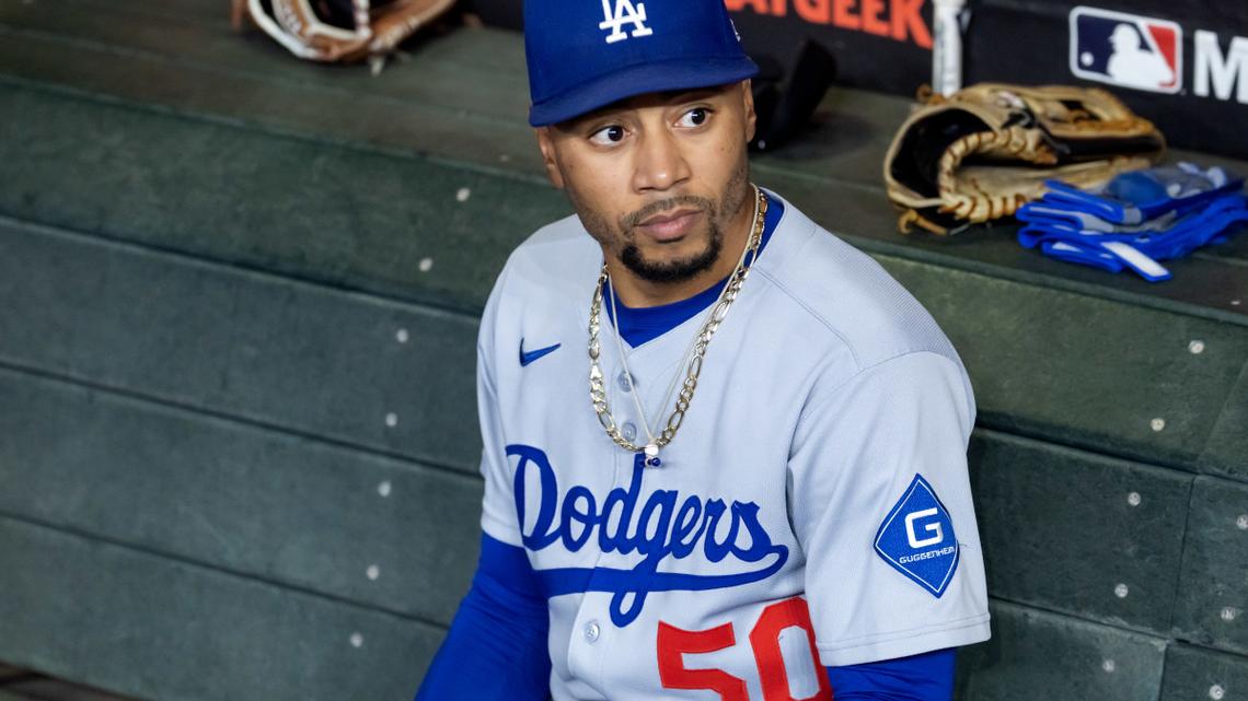 Dodgers Announce Mookie Betts News After Leaving Nationals Game 