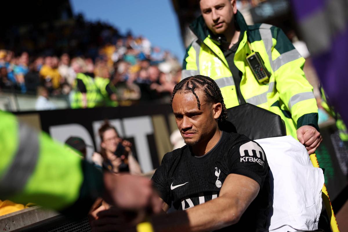 Xavi Simons is stretchered off after picking up an injury during the Premier League match between Wolverhampton Wanderers and Tottenham Hotspur. Photo by Lewis Storey - Danehouse/Getty Images