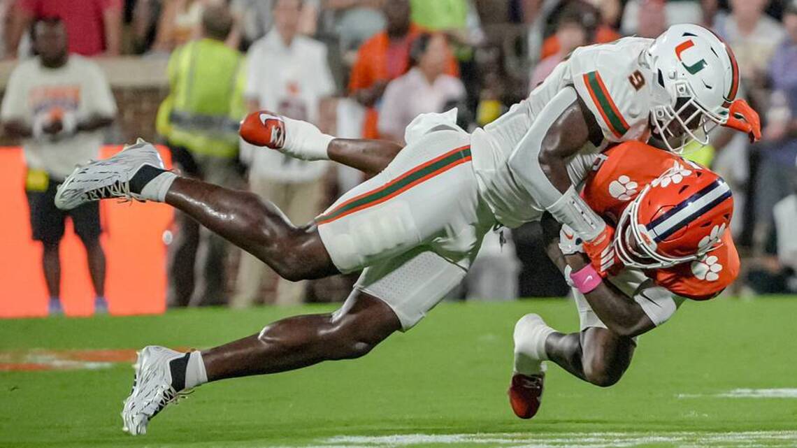 Chase Smith's Big Day Helps Miami Shut Down Clemson in Death Valley