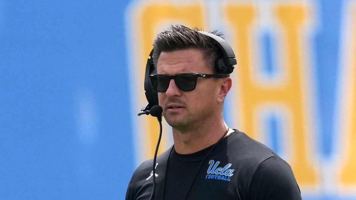  May 2, 2026; Pasadena, CA, USA; UCLA Bruins coach Bob Chesney reacts during the spring game at Rose Bowl. Mandatory Credit: Kirby Lee-Imagn Images | Kirby Lee-Imagn Images 