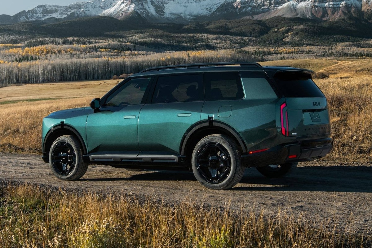  2027 Telluride Hybrid X-Line Kia