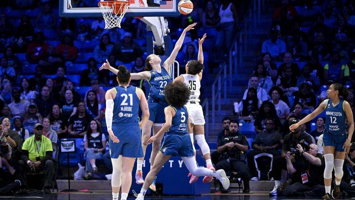 Natasha Howard powers for 26 as Lynx rally to down Wings 