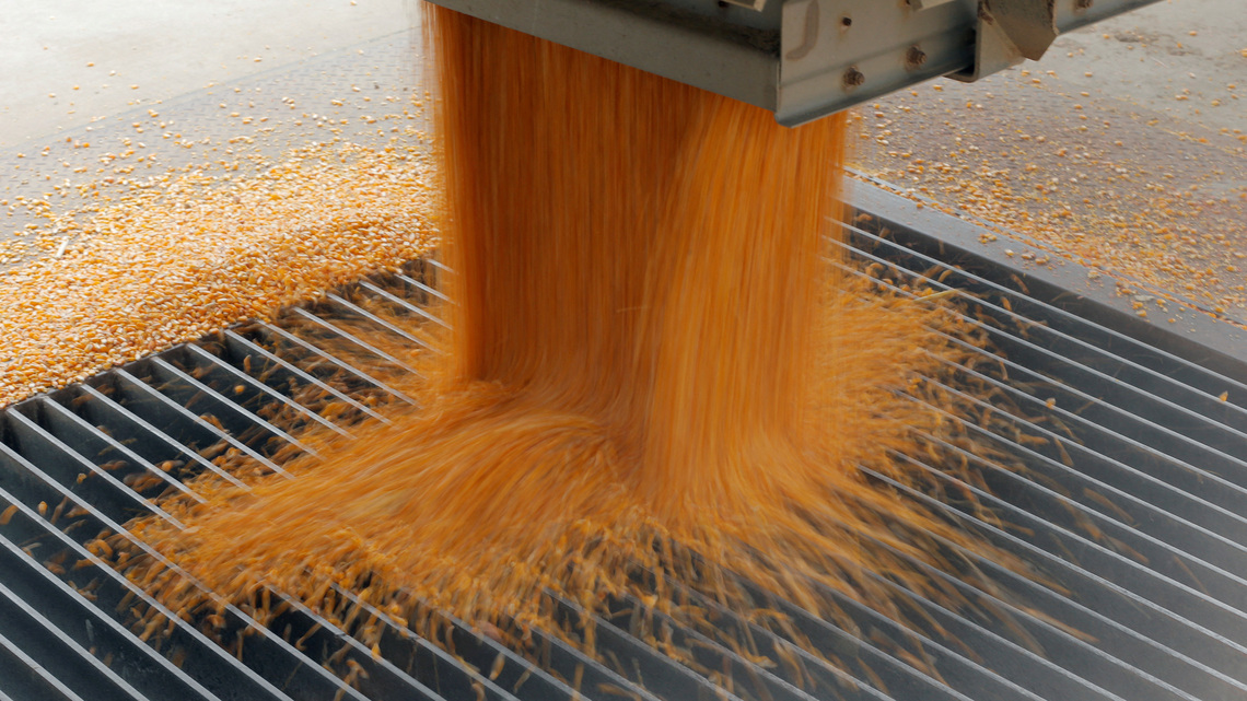 Nebraska regulator files complaint against The Andersons after unpaid farmer claim 