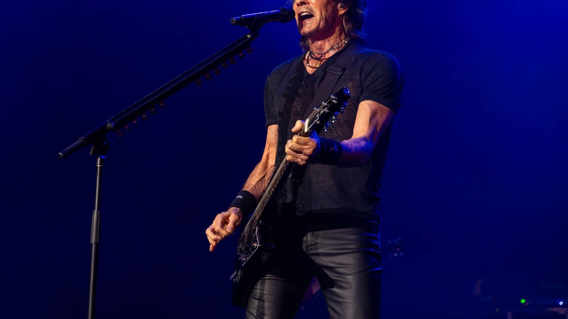 Watch Tommy Lee and Joe Rogan Lose It Over Rick Springfield's Viral Shirtless Performance of ‘Jessie's Girl' 