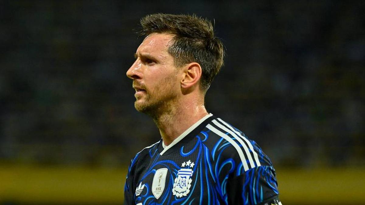  Lionel Messi's price tag is well below those of his younger teammates these days. | Juan Manuel Baez/NurPhoto/Getty Images 