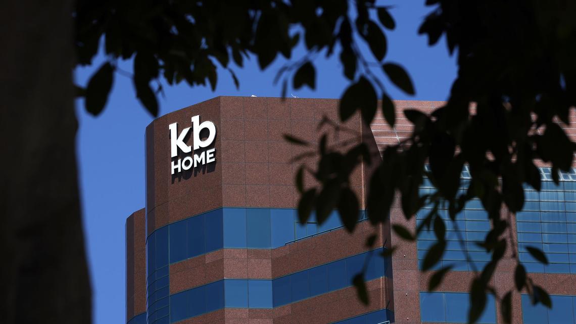 LA's trailblazing home builder is the latest to leave California