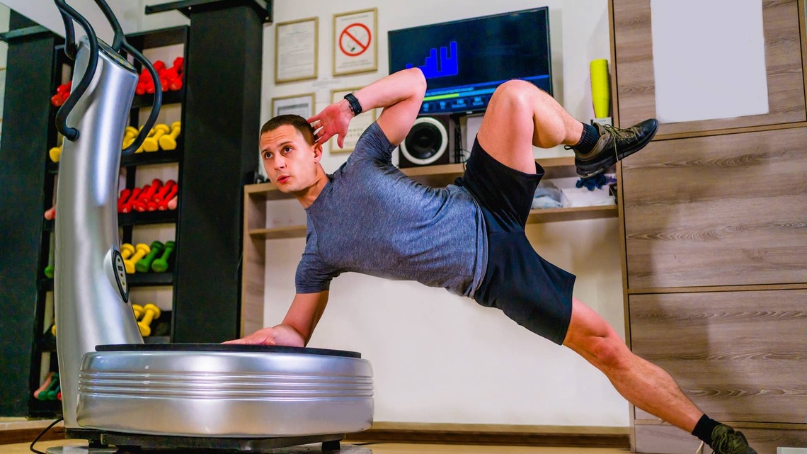 Vibration Plates Are Back. Do They Actually Do Anything? 