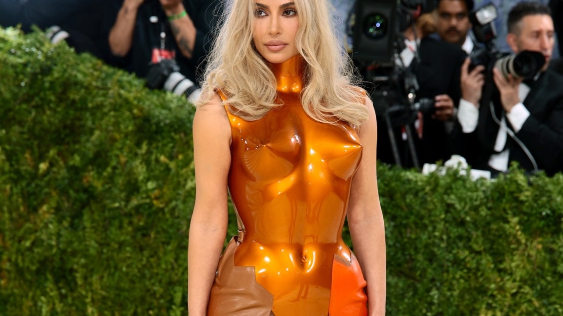 Kim Kardashian's L.A. Home Burglarized and Staffer's Car Stolen 