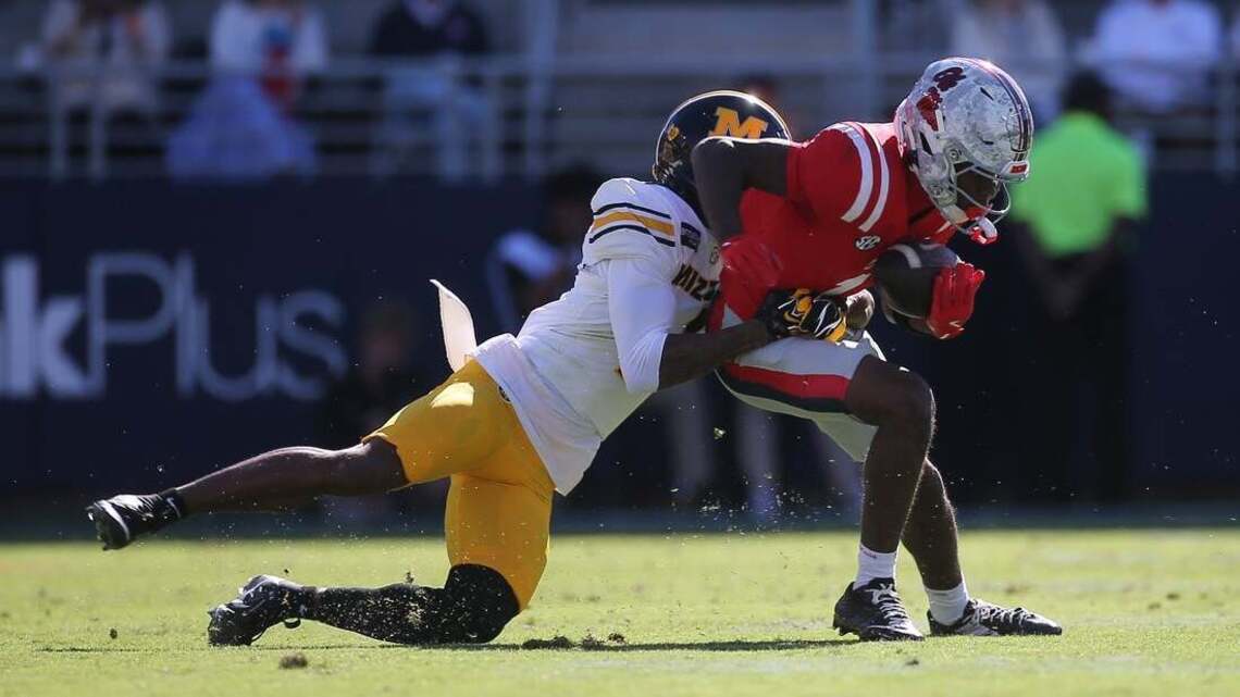 Trinidad Chambliss records 4 TDs as No. 9 Ole Miss blasts No. 13 Missouri 