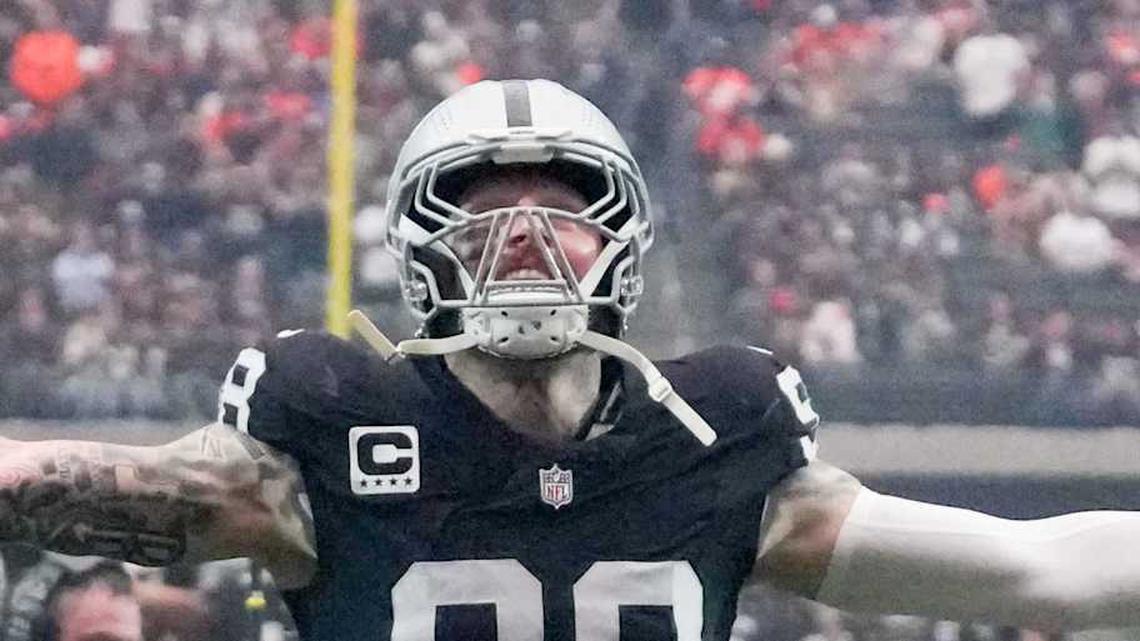  Dec 7, 2025; Paradise, Nevada, USA; Las Vegas Raiders defensive end Maxx Crosby (98) takes the field prior to a game against the Denver Broncos at Allegiant Stadium. Mandatory Credit: Kirby Lee-Imagn Images | Kirby Lee-Imagn Images 