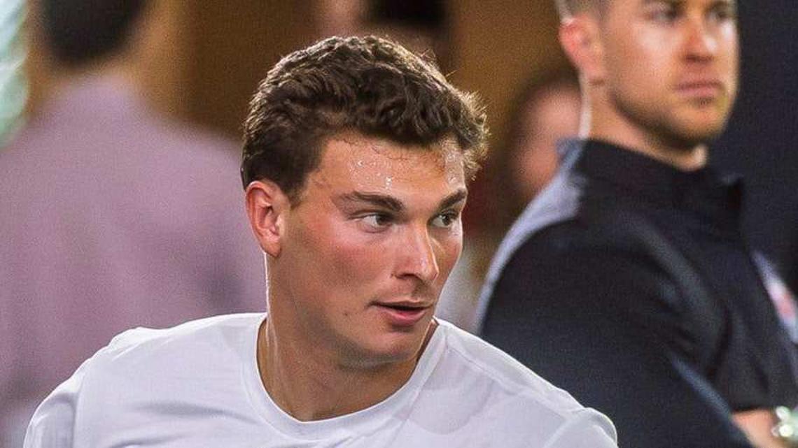  Fernando Mendoza participates in Indiana University's Pro Day at Mellencamp Pavilion on Wednesday, April 1, 2026. | Rich Janzaruk/Herald-Times / USA TODAY NETWORK via Imagn Images 