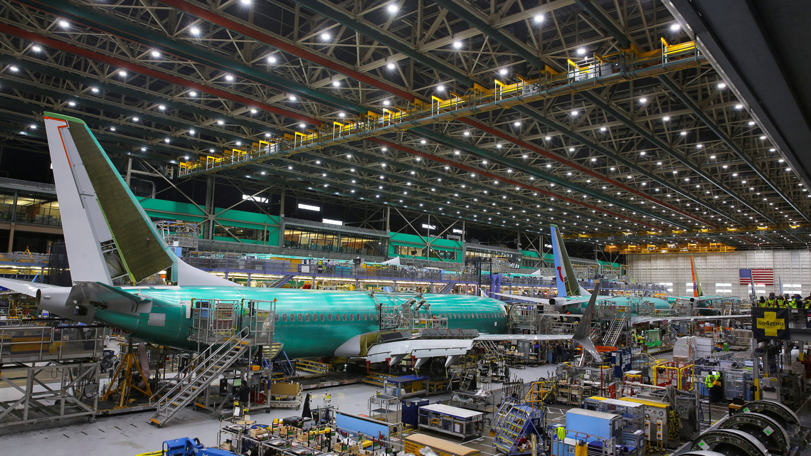 Lessor Avolon orders 250 Boeing, Airbus jets with option for 100 more 