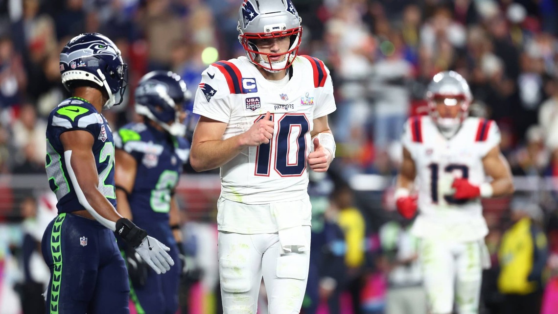 Drake Maye, Jalen Hurts Fans Bothered By ESPN's 2026 QB Rankings