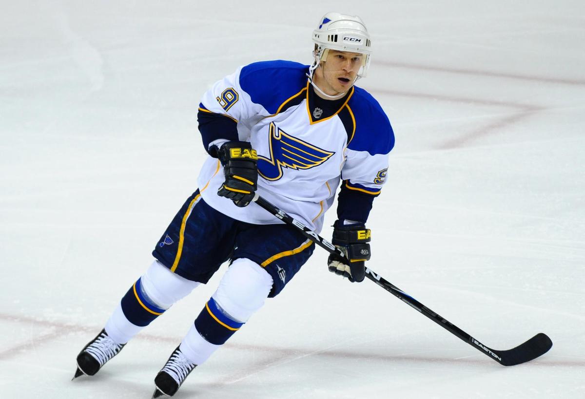  Paul Kariya (Ron Chenoy-USA TODAY Sports) 