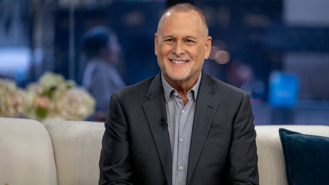 Dave Coulier Receives Loud Cheers From Hockey Fans During NHL Cancer Awareness Night 
