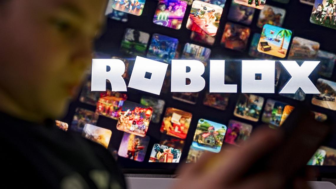 Child safety groups want FTC to investigate Roblox 