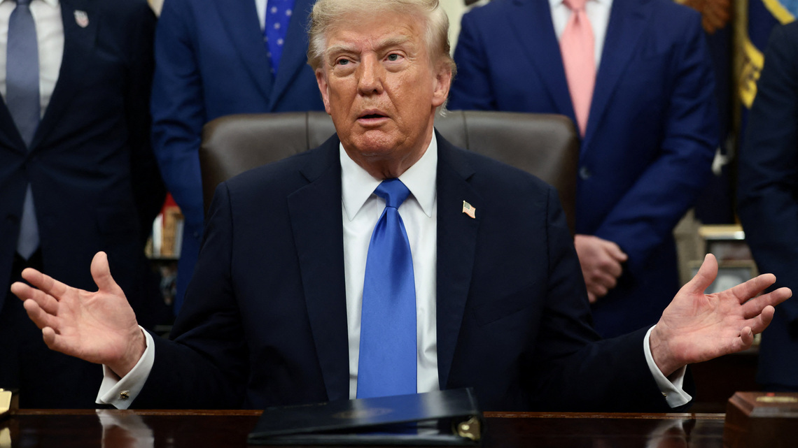 Trump says Britain 'on the edge of disaster,' citing immigration and energy concerns 