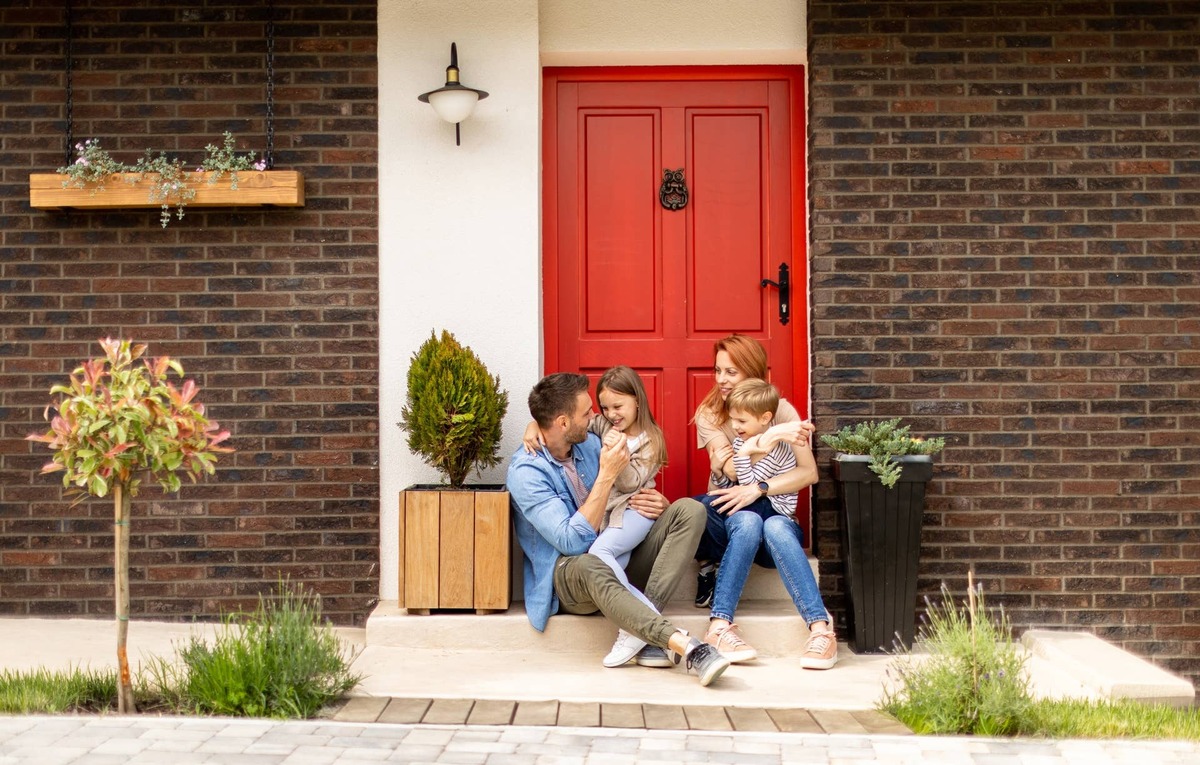  Though mortgage rates are high, stable home prices can help families afford to buy. 