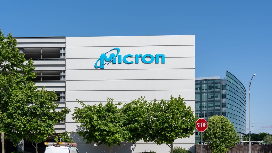 Micron ties its future to Anthropic in supply deal 