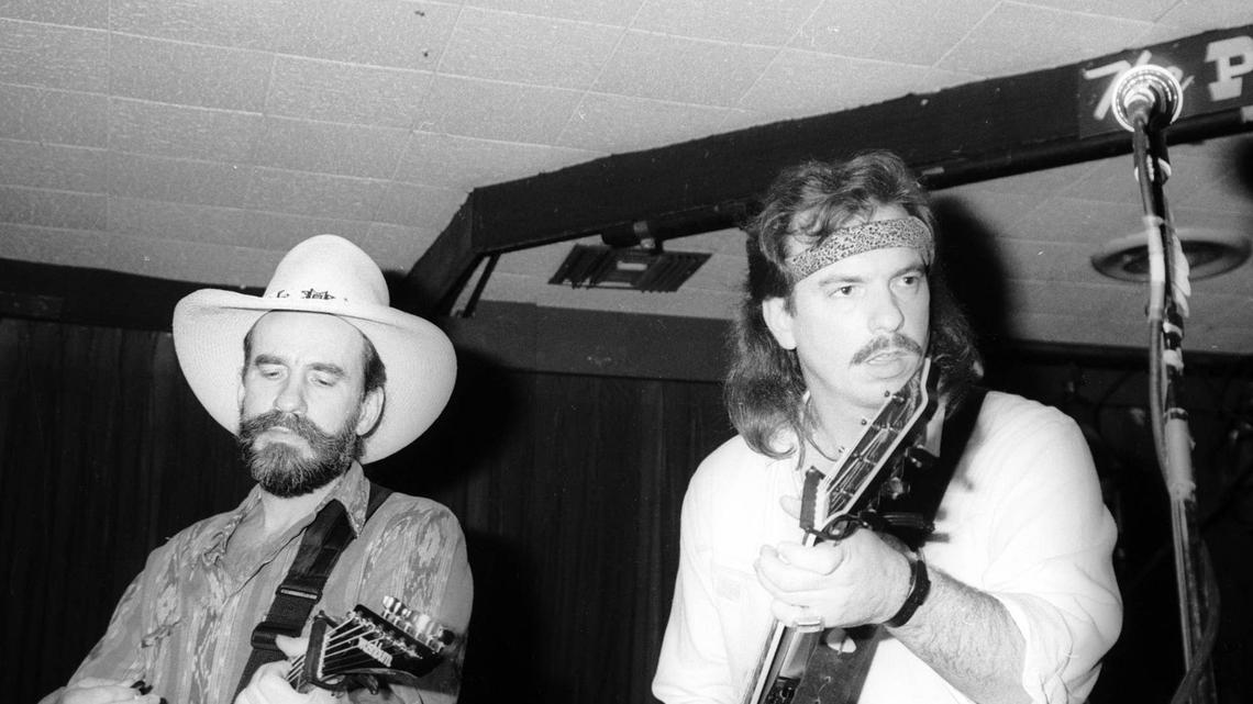 A Flirty Groucho Marx Line Helped Create a No. 1 Country Song 