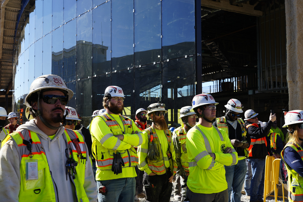 Final steel beam in place at rebuilt Asheville airport terminal ...