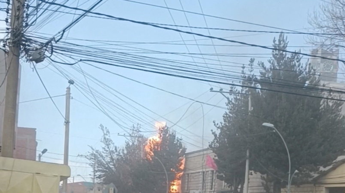Explosion at Bolivia military base kills at least 2, 14 missing, ministry says 