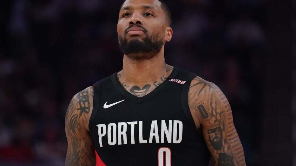 Damian Lillard, Ja Morant lead new-look Blazers vs. Suns 