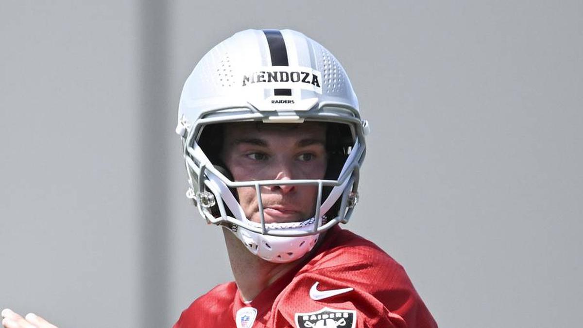  May 2, 2026; Henderson, NV, USA; Las Vegas Raiders quarterback Fernando Mendoza (15) runs through a drill during a Rookie Minicamp at Intermountain Health Performance Center. Mandatory Credit: Candice Ward-Imagn Images | Candice Ward-Imagn Images 