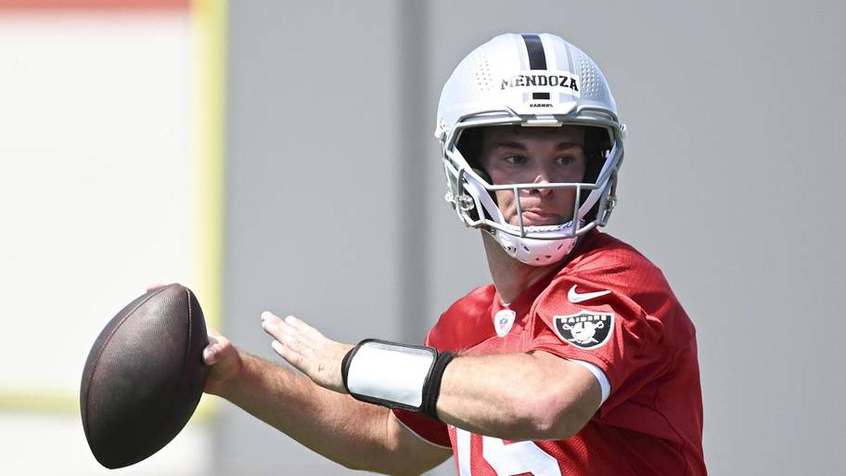  May 2, 2026; Henderson, NV, USA; Las Vegas Raiders quarterback Fernando Mendoza (15) runs through a drill during a Rookie Minicamp at Intermountain Health Performance Center. Mandatory Credit: Candice Ward-Imagn Images | Candice Ward-Imagn Images 