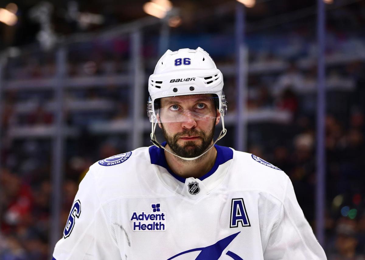  NHL Rumor Roundup: Could The Lightning Move Kucherov? Will The Stars Peddle Robertson? 