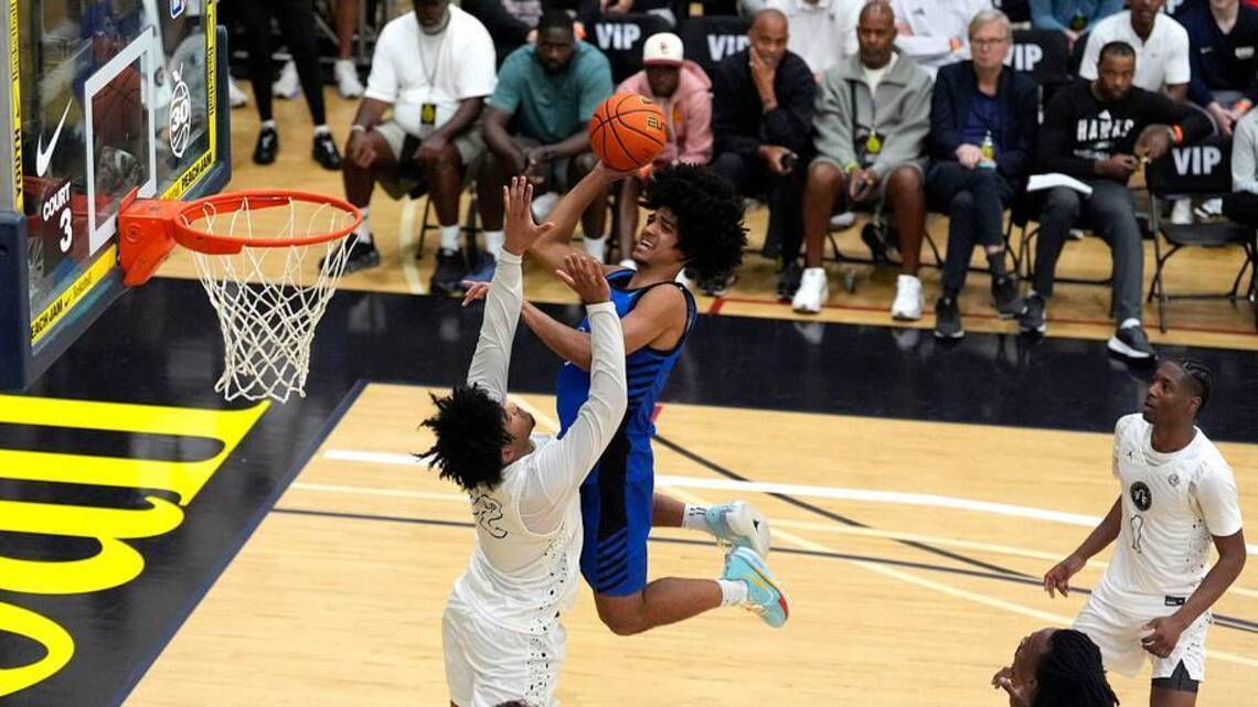 Florida Basketball Set to Host Pair of 5-Stars for Weekend Visit, Per Reports