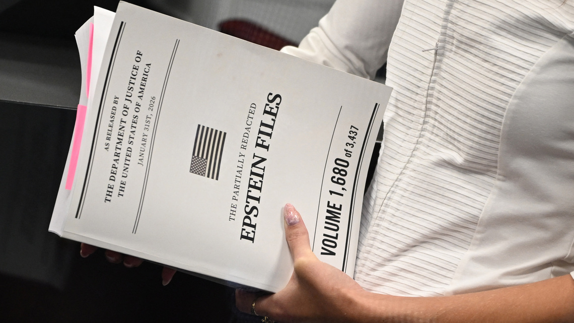 Second Epstein petition looks for Republican support