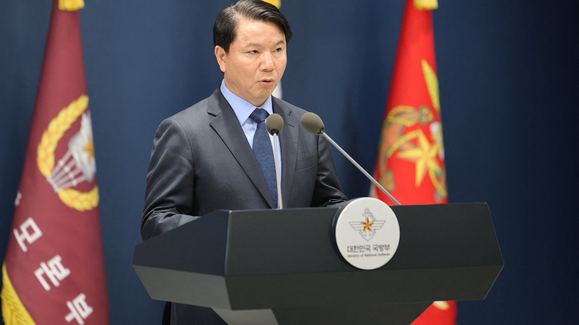 South Korea proposes talks with North Korea on land border again 