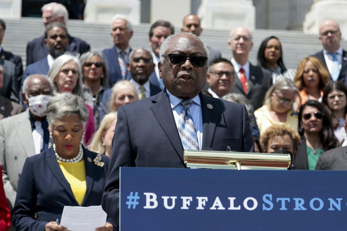  House Majority Whip Jim Clyburn delivers remarks on the mass shooting at the Tops Grocery Store in Buffalo, N.Y., and the rise in replacement theory rhetoric, on May 19, 2022, in Washington, D.C. Anna Moneymaker/Getty Images 