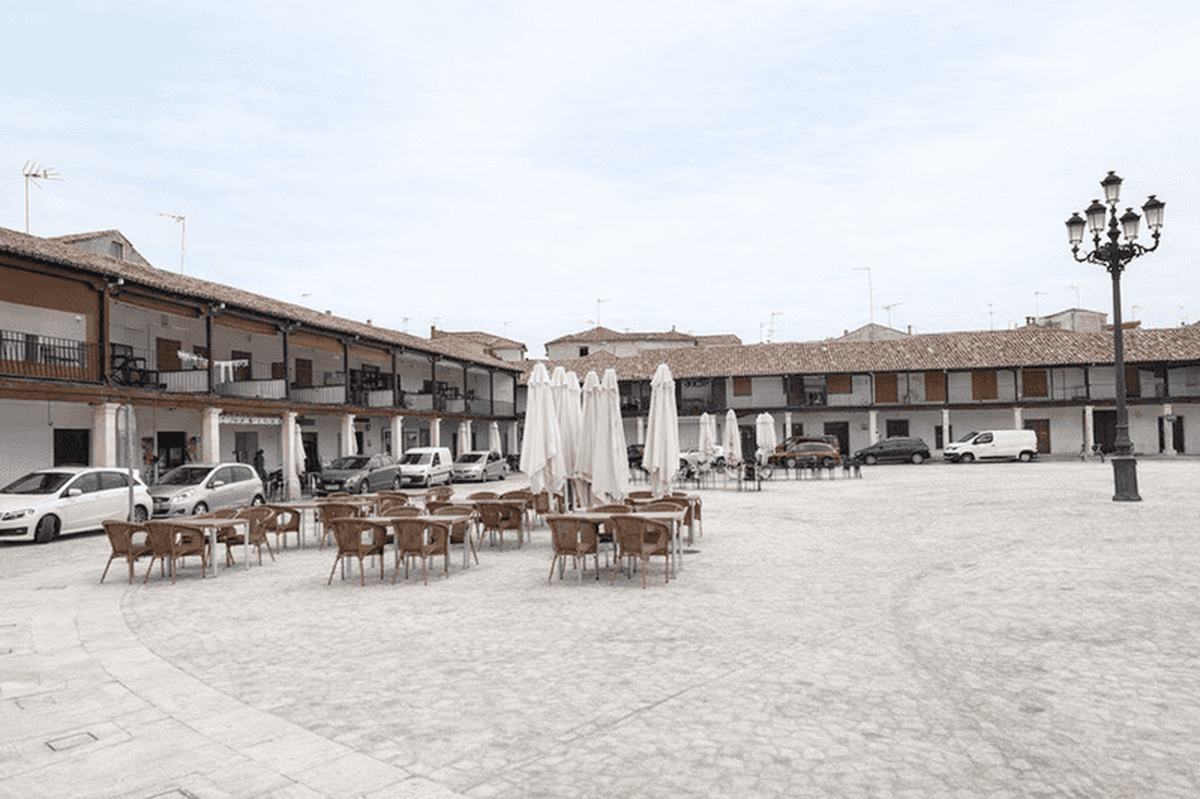  Plaza Mayor in Colmenar de Oreja where bullfights take place. Photo credit: Mira Temkin 
