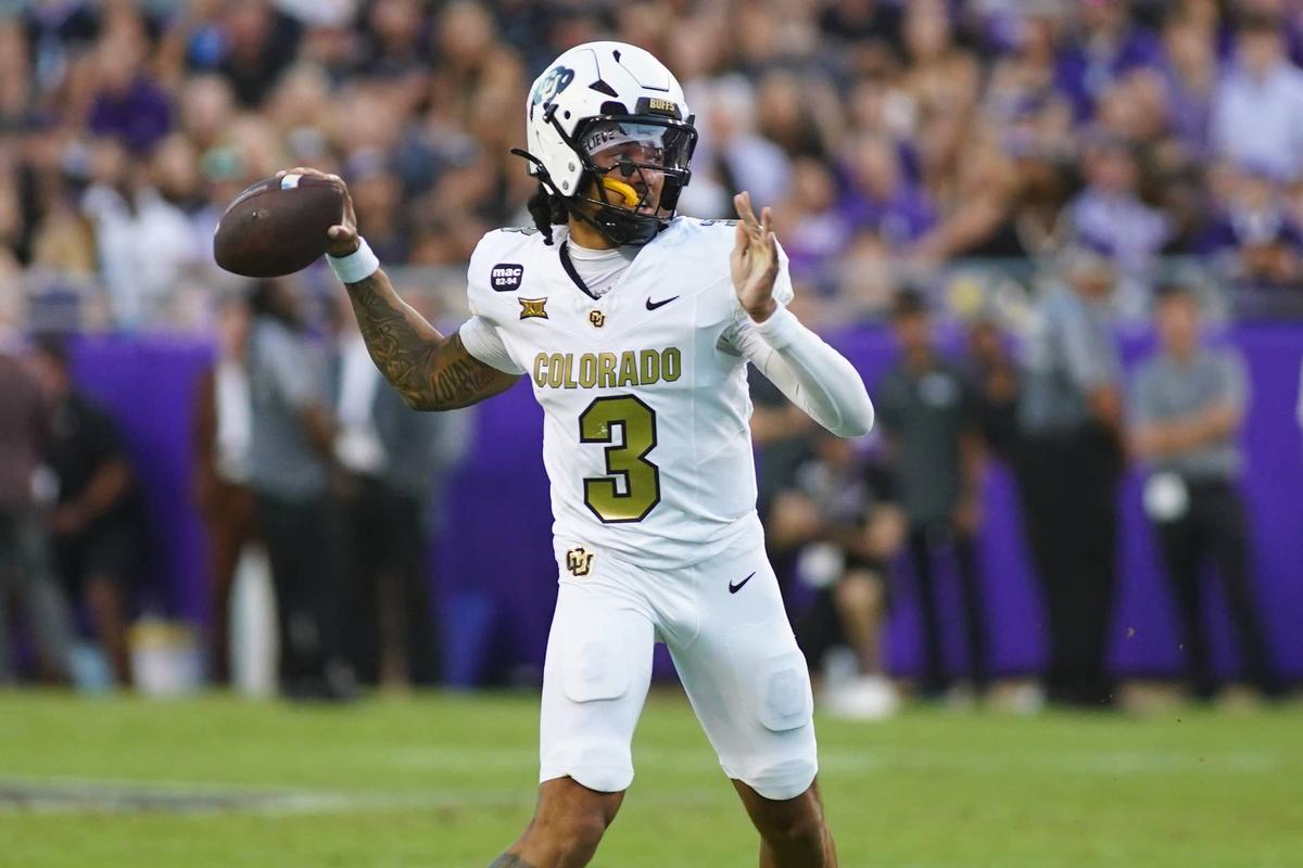  Colorado Buffaloes quarterback Kaidon Salter against the TCU Horned Frogs during the first half at Amon G. Carter Stadium. Raymond Carlin III-Imagn Images